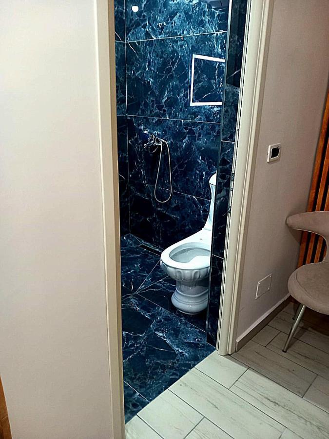 Villa Heljos Apartaments فلورا الغرفة الصورة