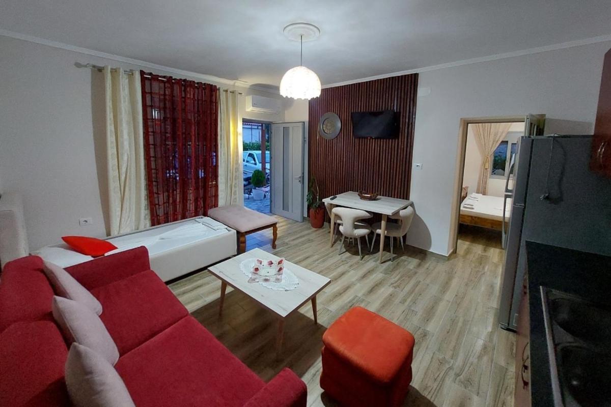 Villa Heljos Apartaments فلورا المظهر الخارجي الصورة