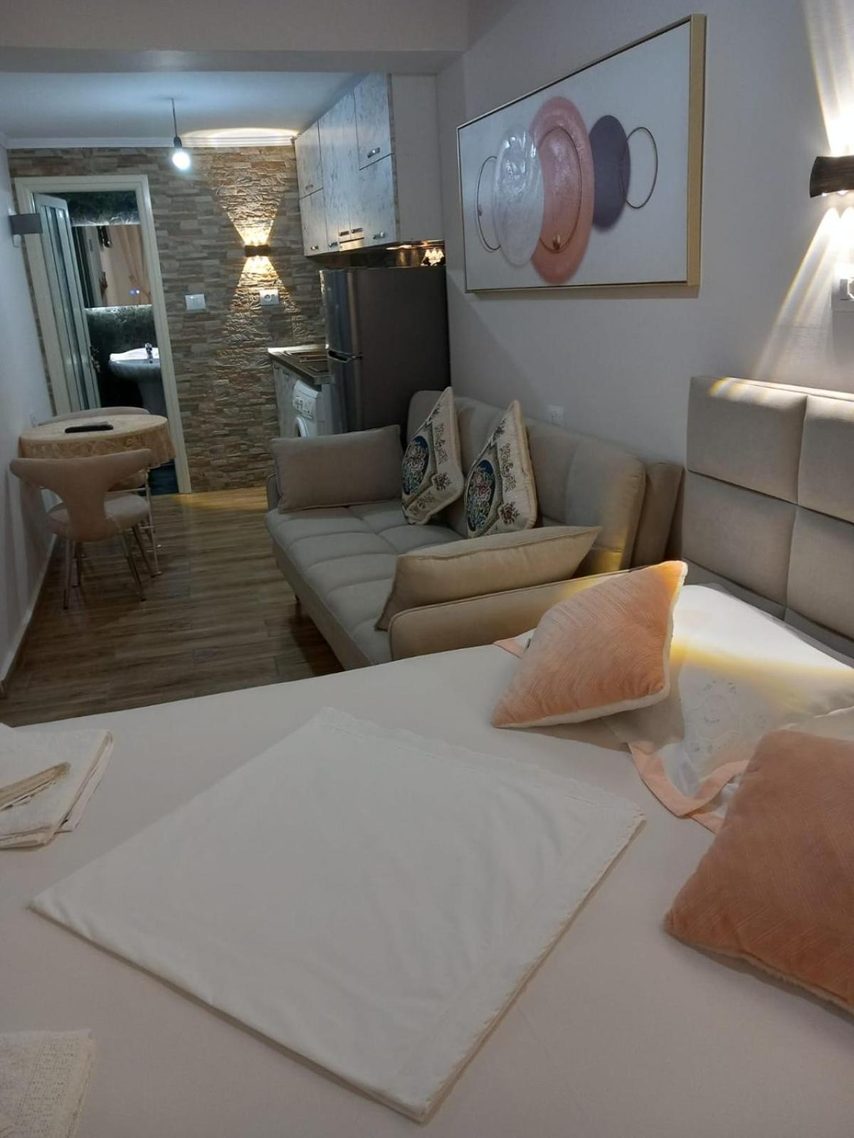 Villa Heljos Apartaments فلورا المظهر الخارجي الصورة