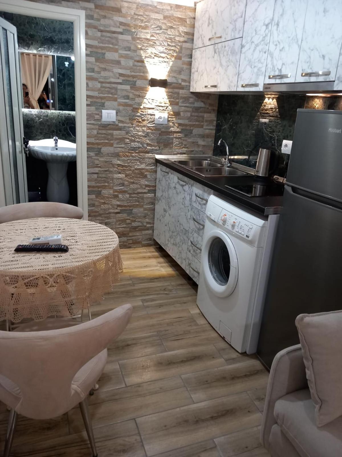 Villa Heljos Apartaments فلورا الغرفة الصورة