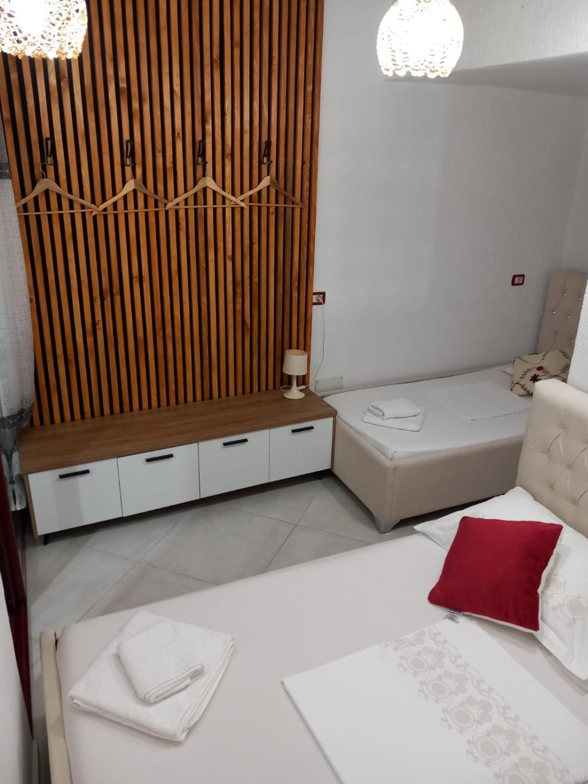 Villa Heljos Apartaments فلورا المظهر الخارجي الصورة